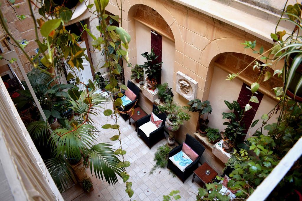 Palazzo Valletta Suites ภายนอก รูปภาพ